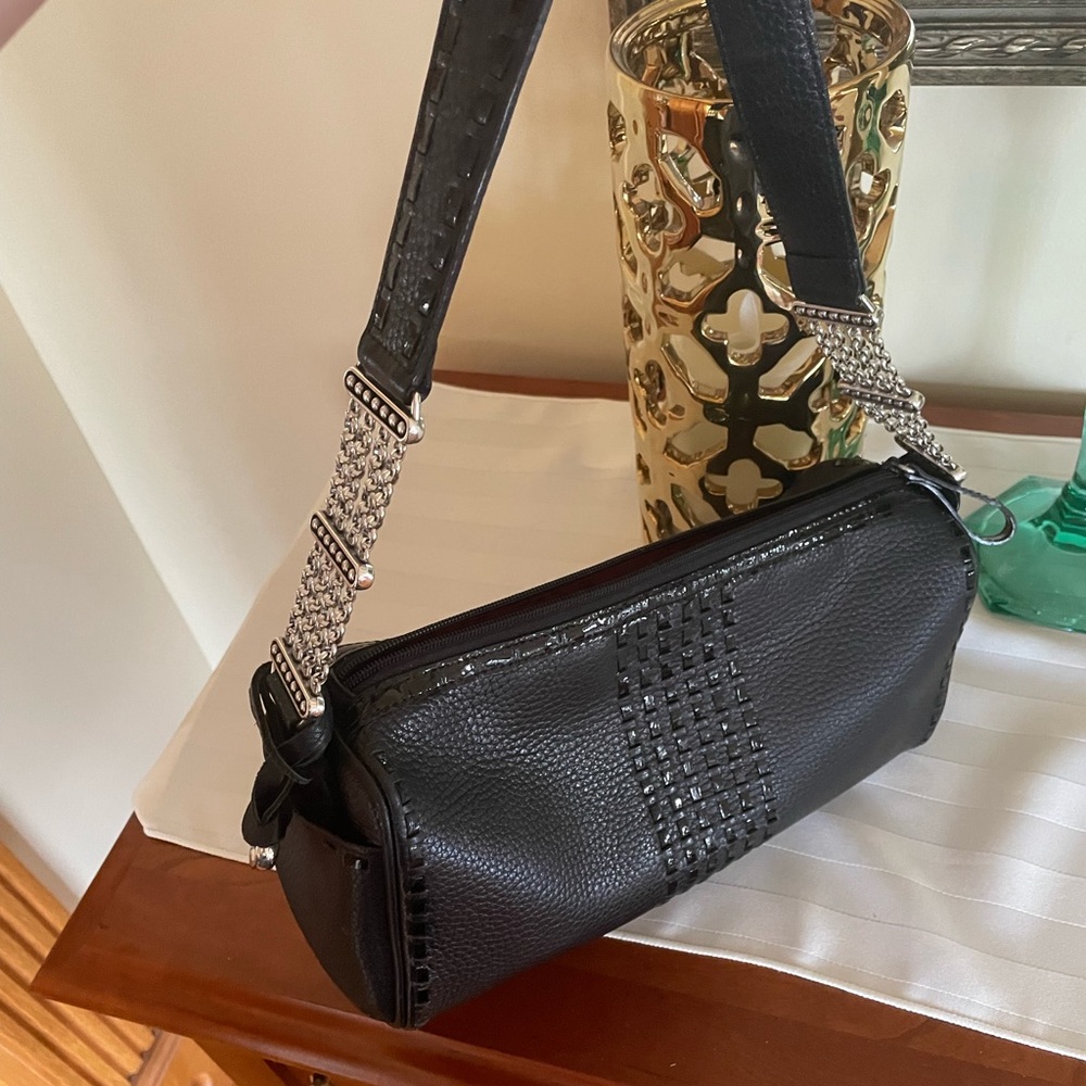 Brighton leather shoulder bag like new.